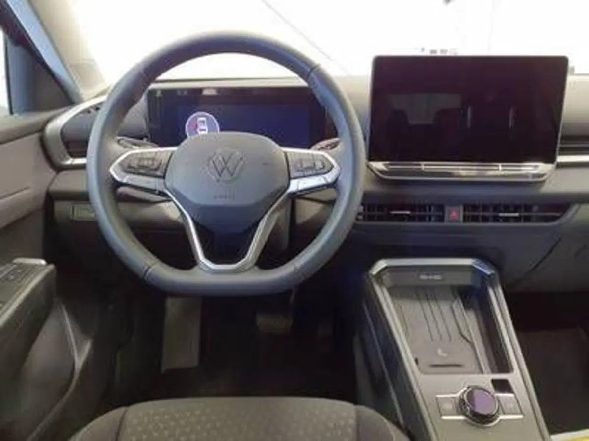 Volkswagen T-Roc usata a Milano (6)