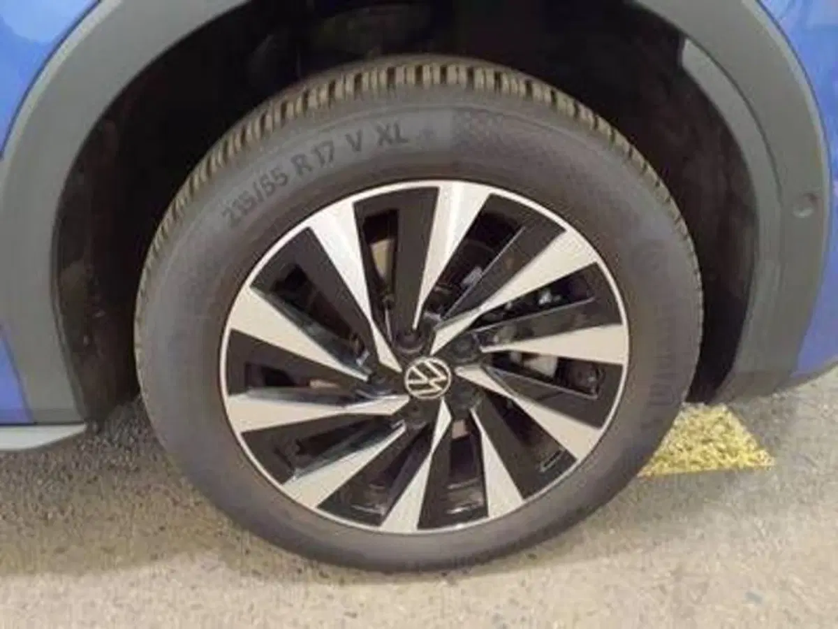 Volkswagen T-Roc usata a Milano (7)
