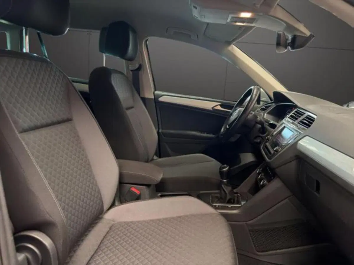Volkswagen Tiguan usata a Milano (11)