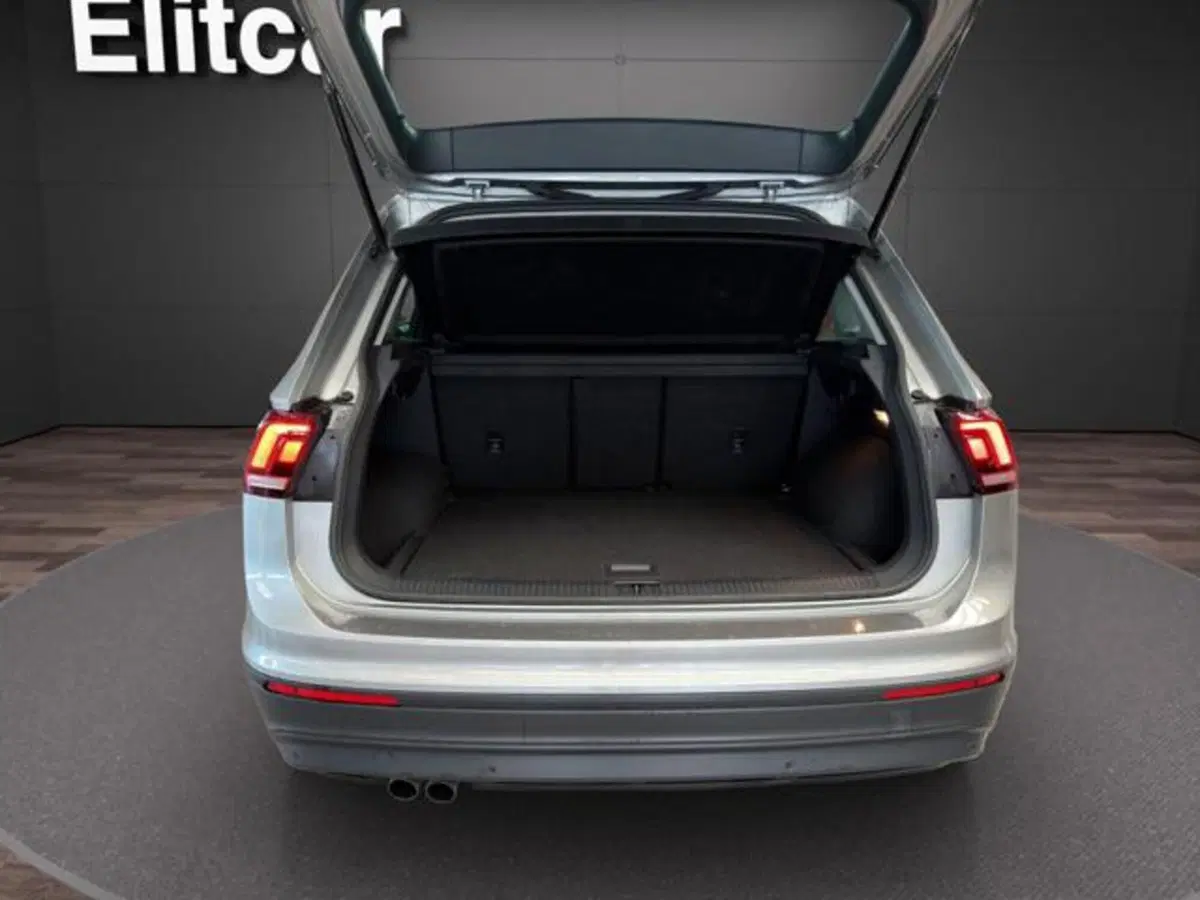 Volkswagen Tiguan usata a Milano (14)