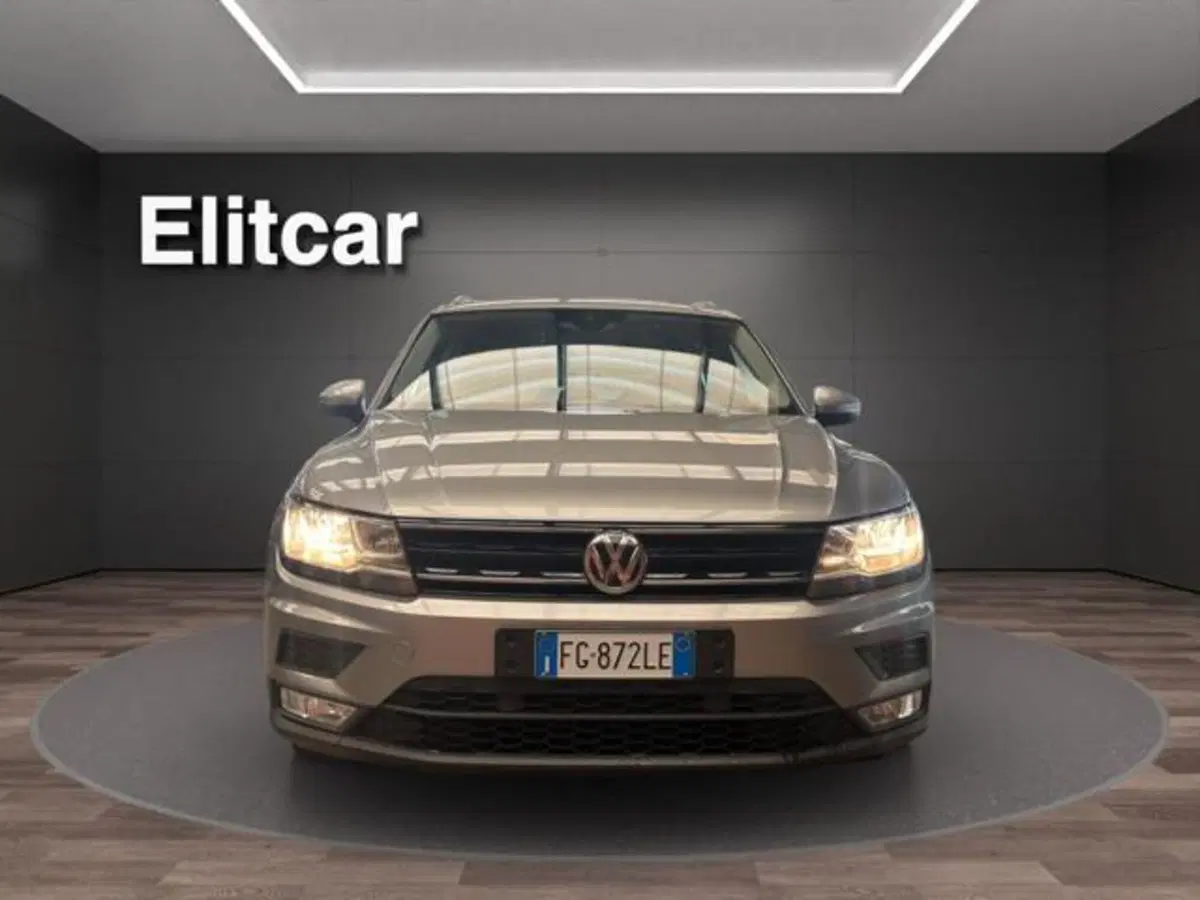 Volkswagen Tiguan usata a Milano (2)
