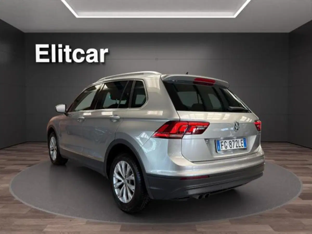 Volkswagen Tiguan usata a Milano (4)
