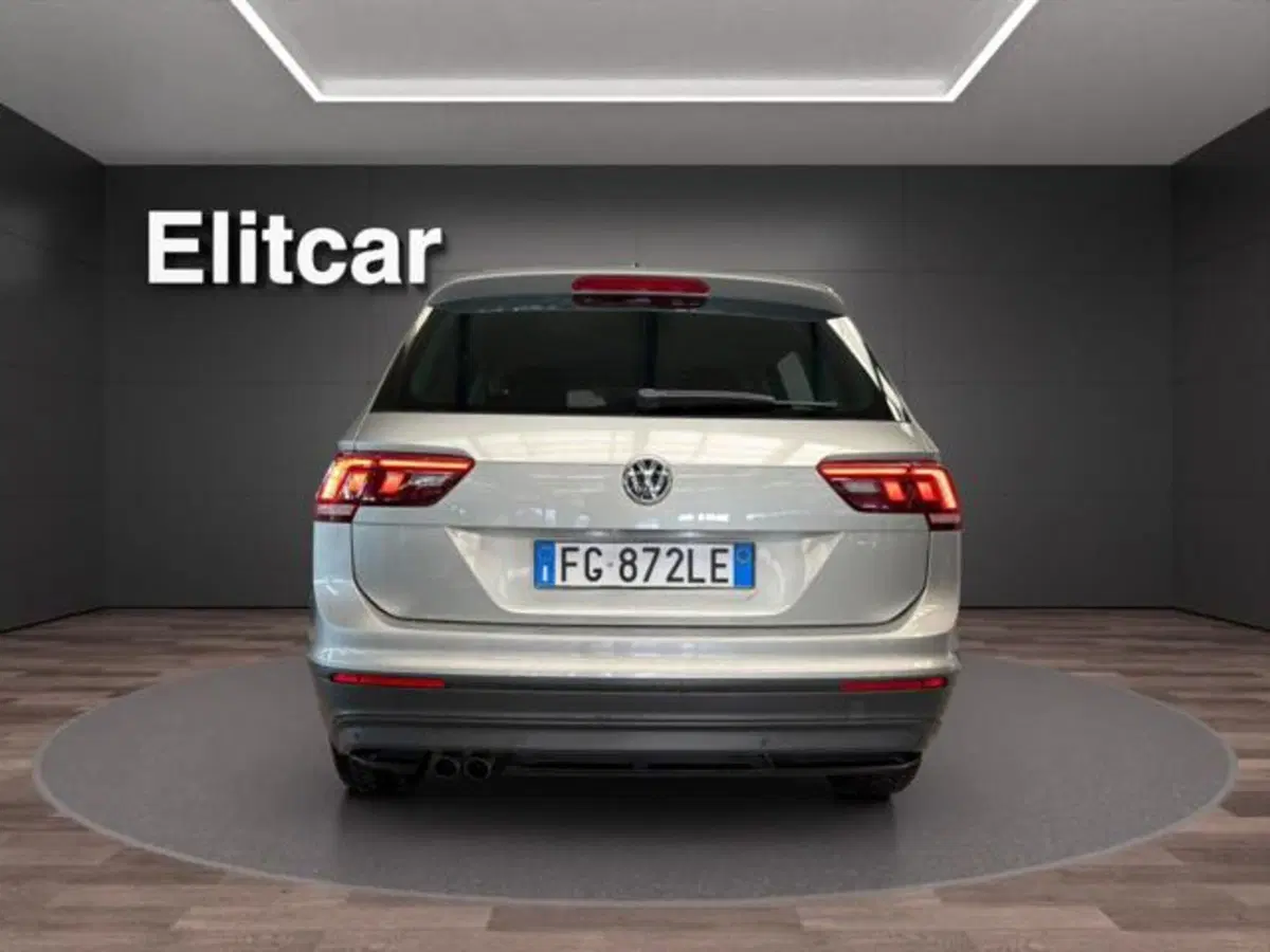 Volkswagen Tiguan usata a Milano (5)