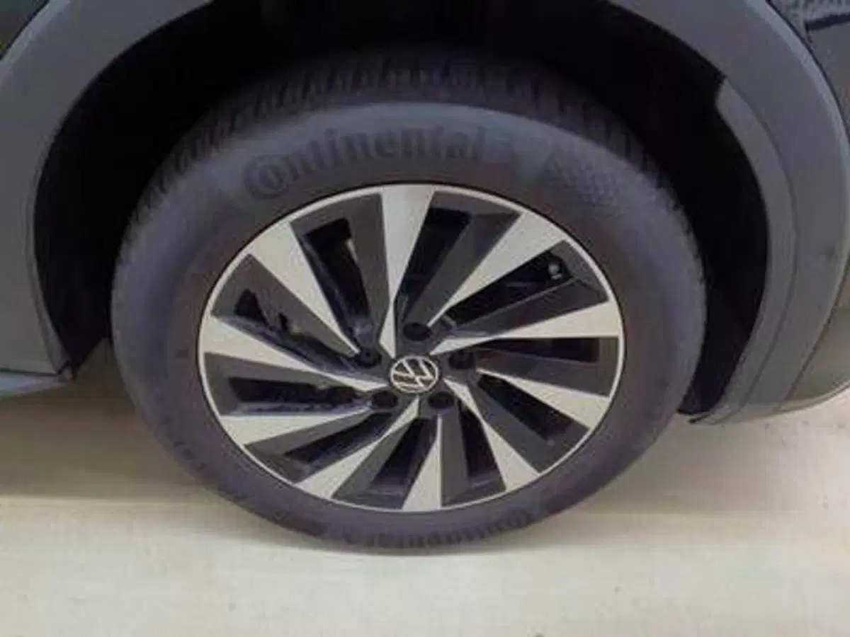 Volkswagen T-Roc usata a Milano (5)