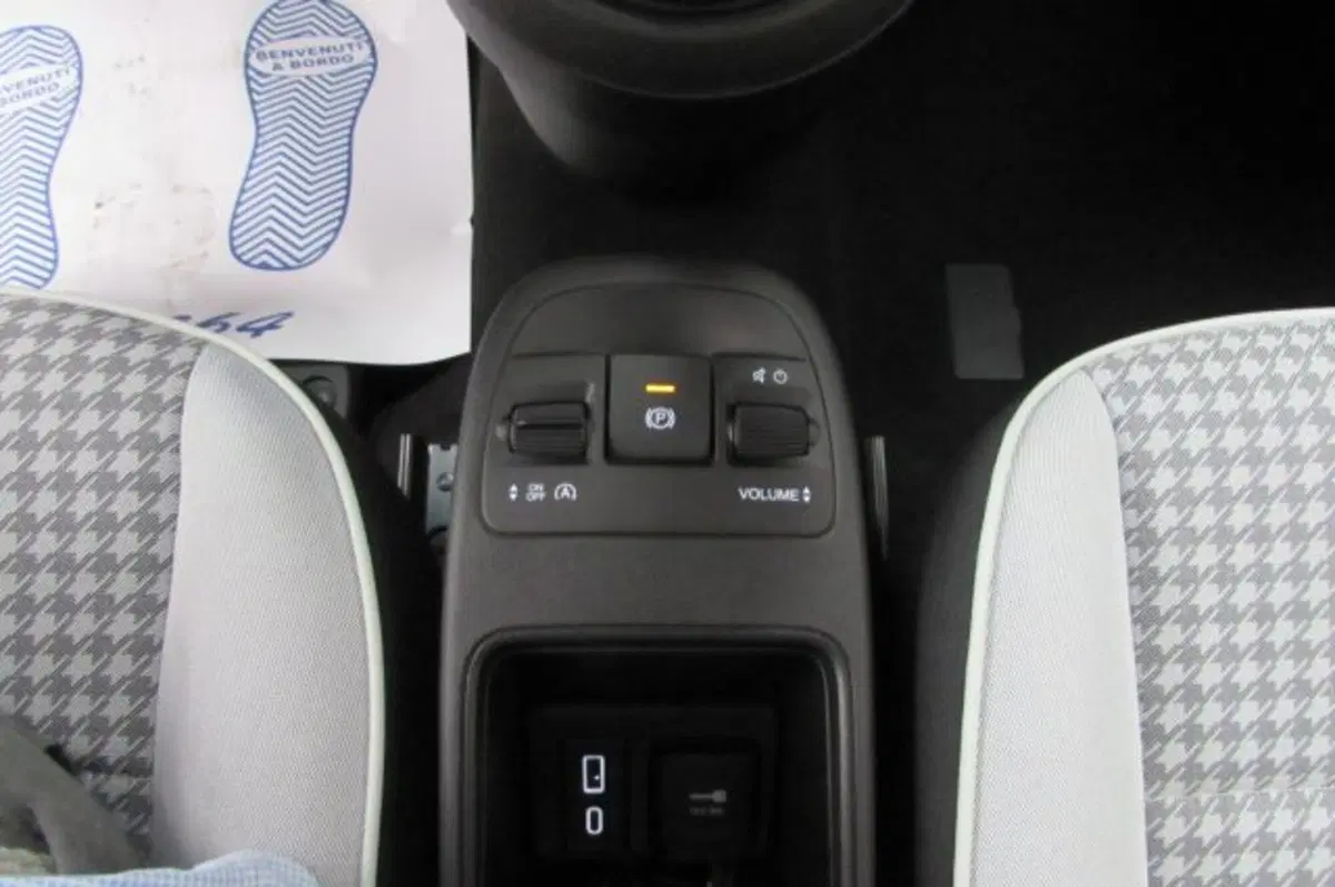 Fiat 500 nuova a Milano (12)