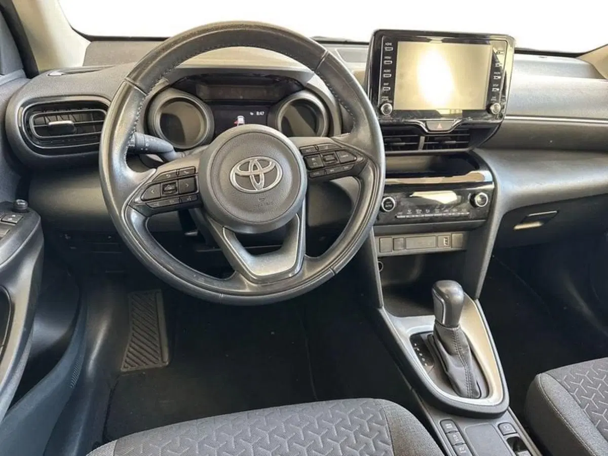 Toyota Yaris Cross usata a Prato (10)