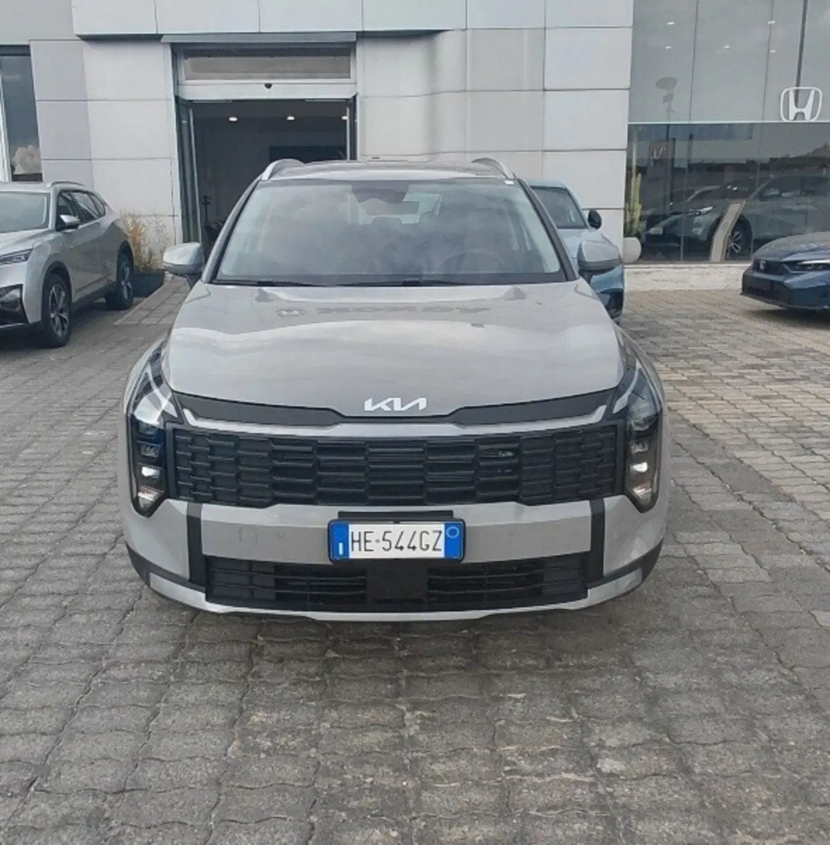 Kia Sportage nuova a Cosenza (2)