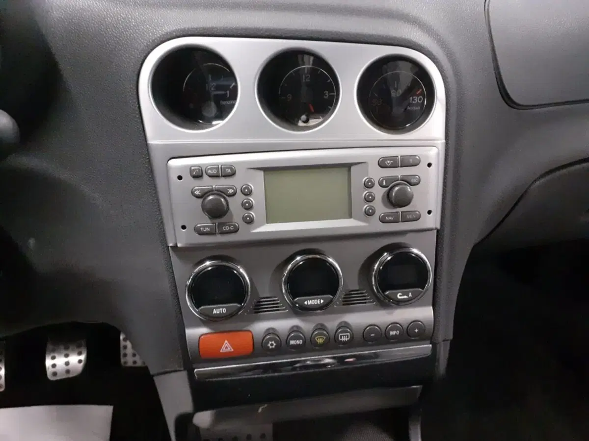 Alfa Romeo 156 SportWagon usata a Firenze (10)