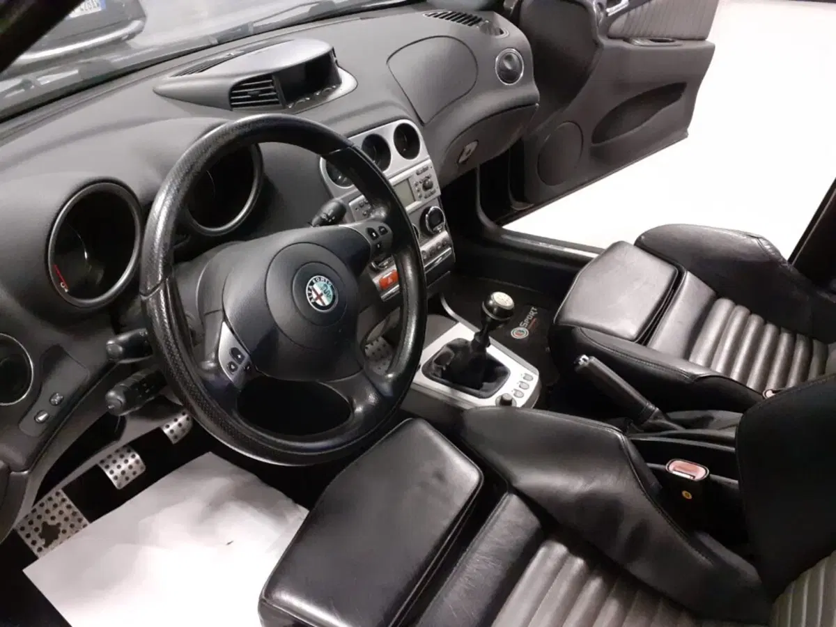 Alfa Romeo 156 SportWagon usata a Firenze (9)