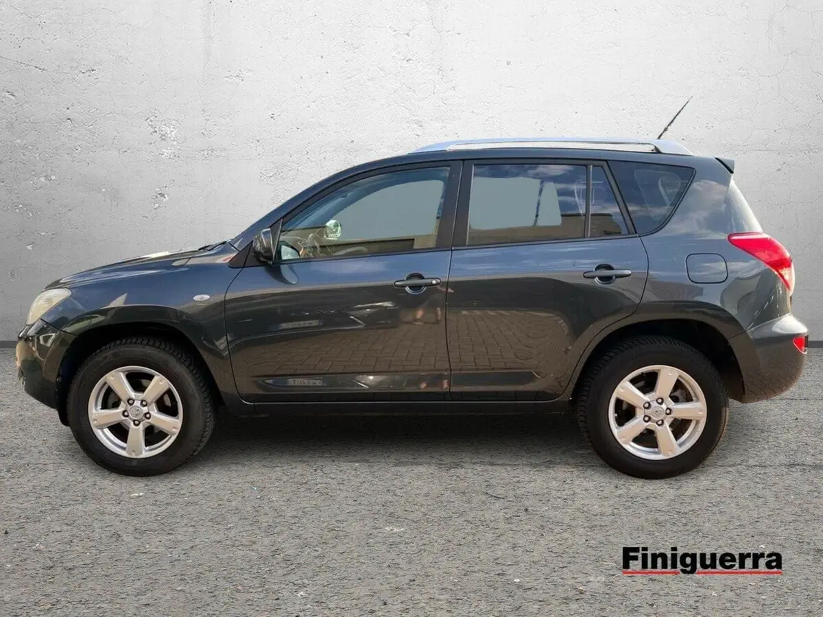 Toyota Rav4 usata a Sondrio (6)