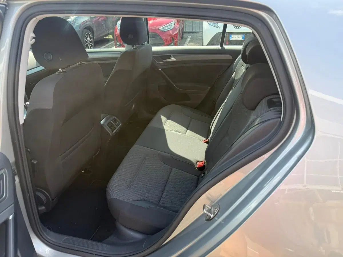 Volkswagen Golf usata a Piacenza (10)