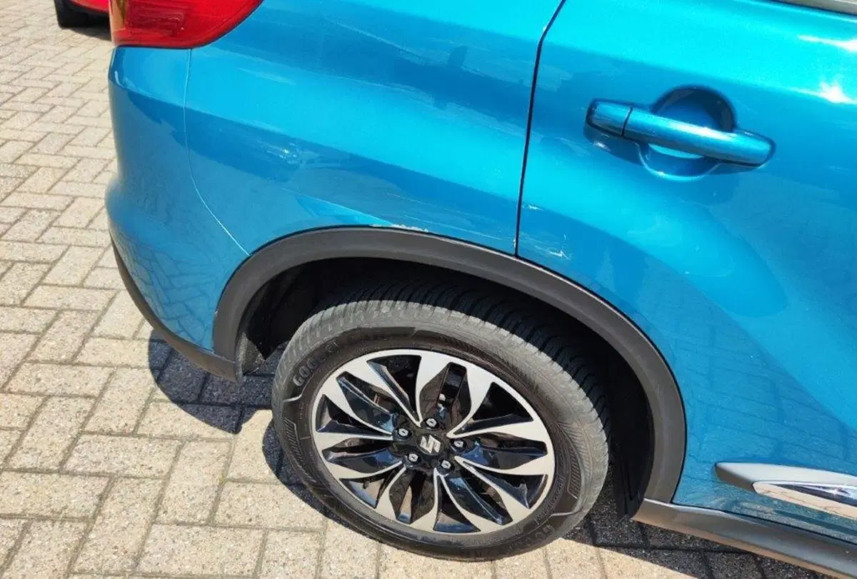 Suzuki Vitara usata a Como (8)
