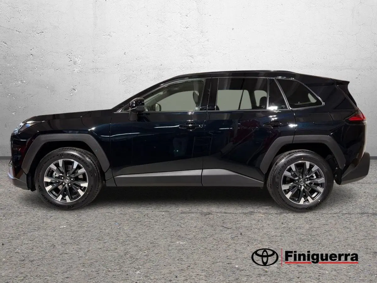 Toyota Rav4 nuova a Lecco (6)