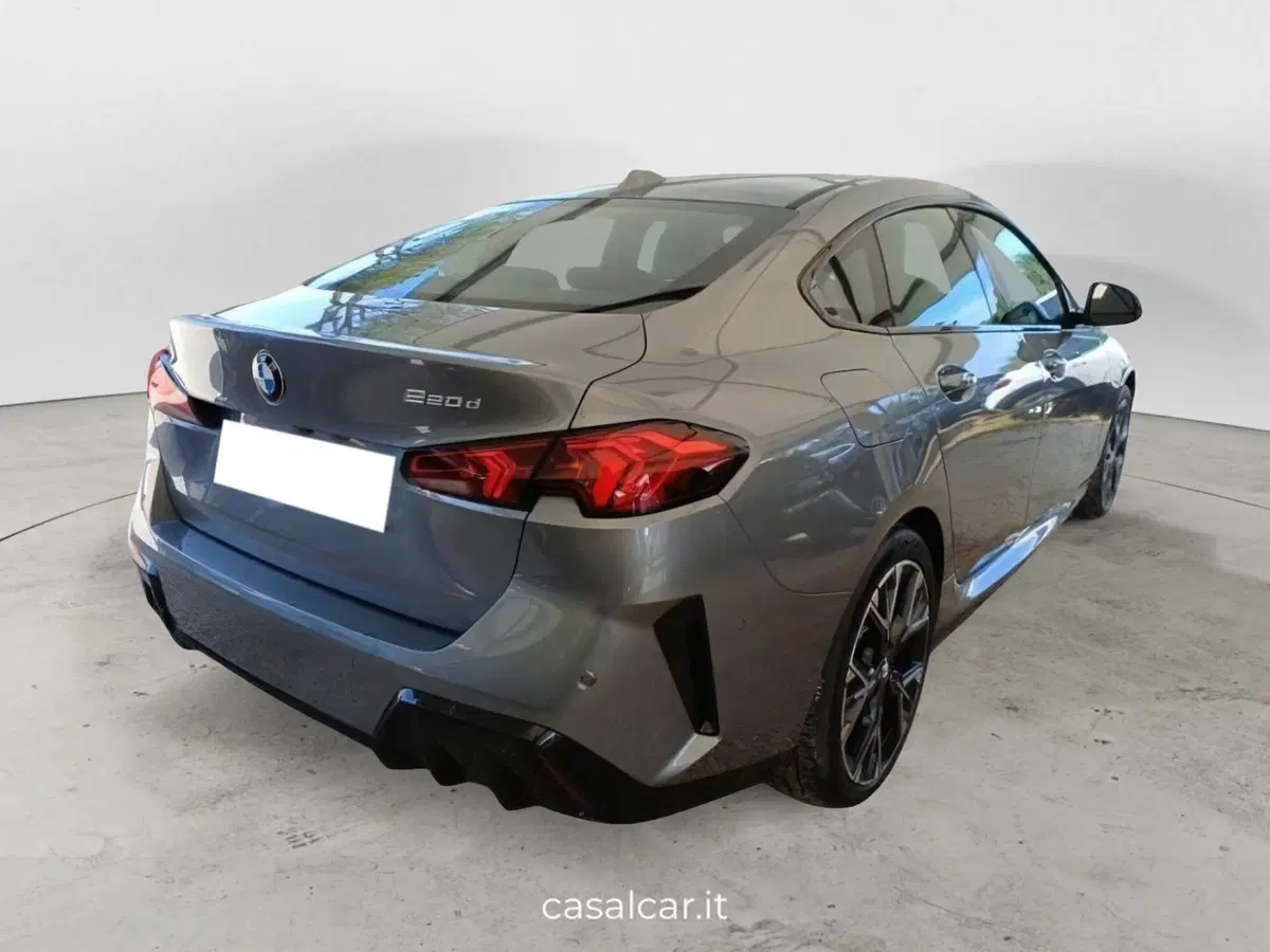 BMW Serie 2 Gran Coupé nuova a Salerno (3)