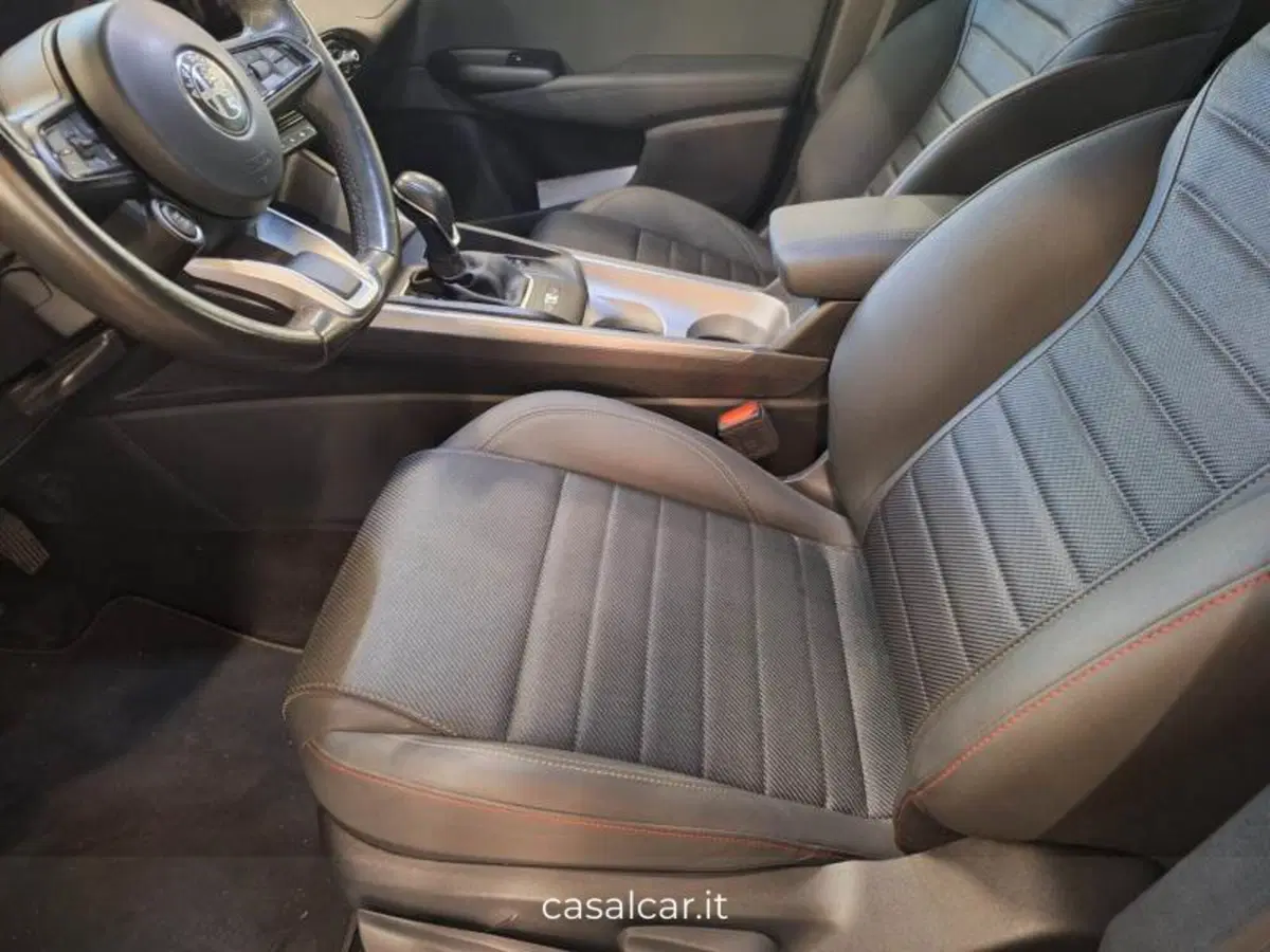 Alfa Romeo Tonale usata a Salerno (12)