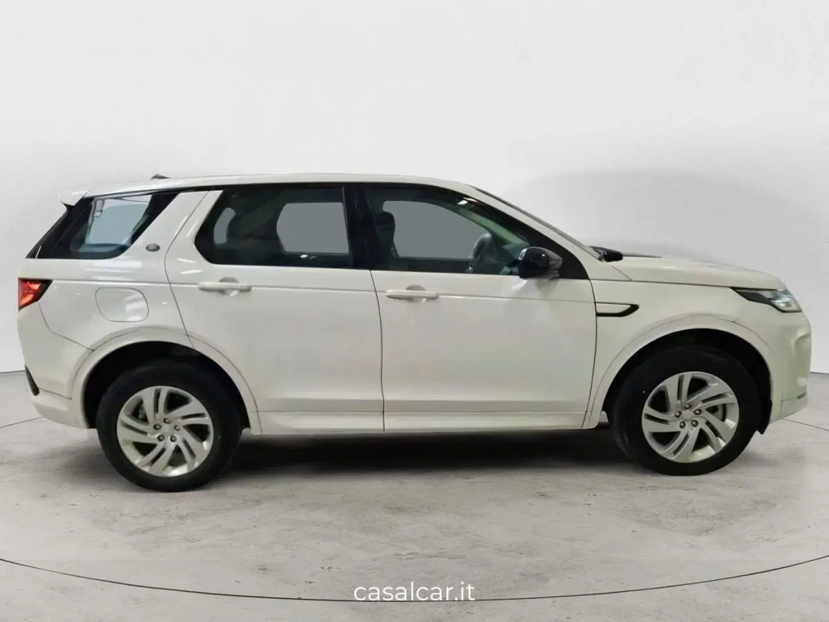Land Rover Discovery Sport nuova a Salerno (5)