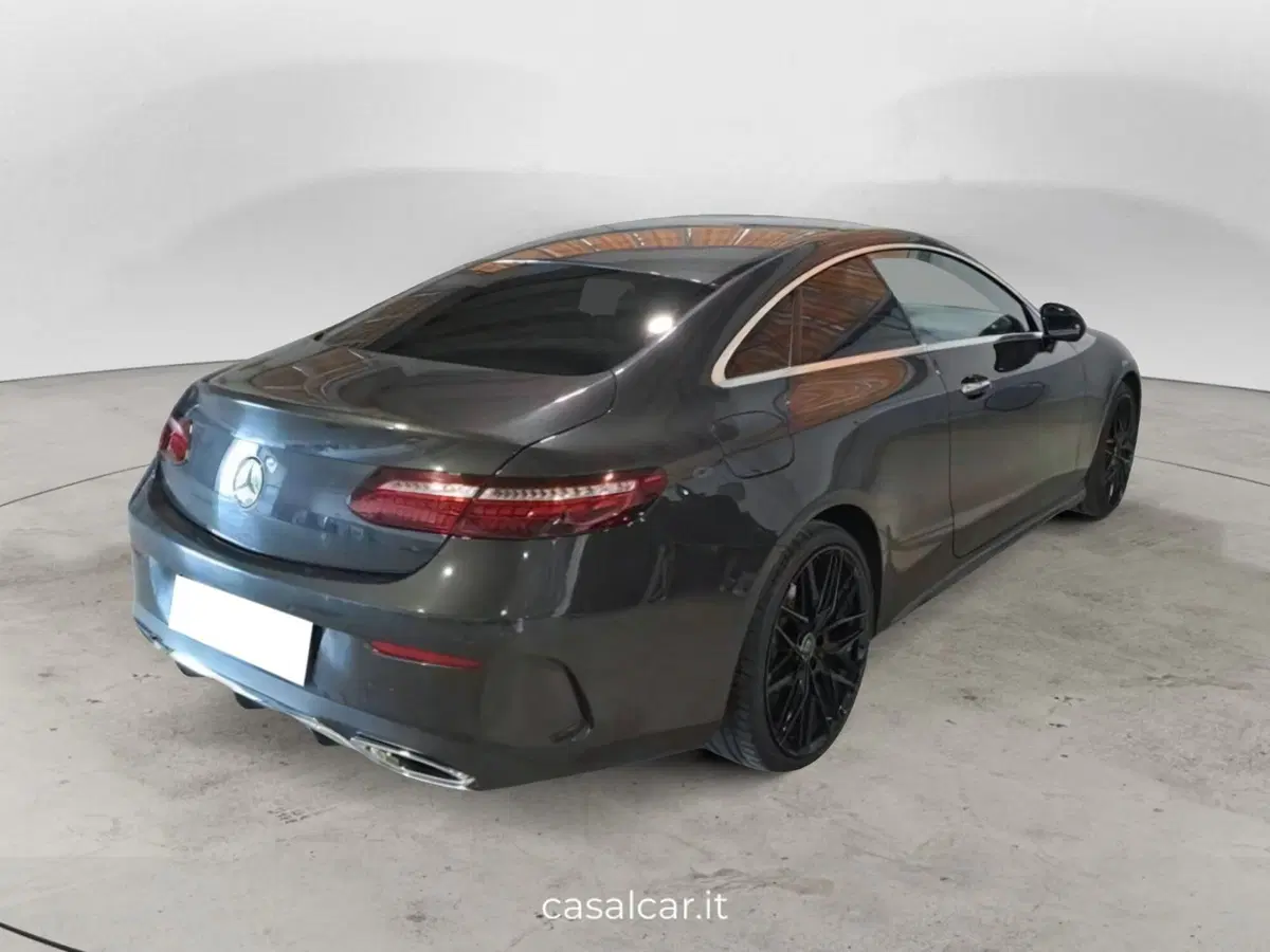 Mercedes-Benz Classe E Coupé usata a Salerno (3)