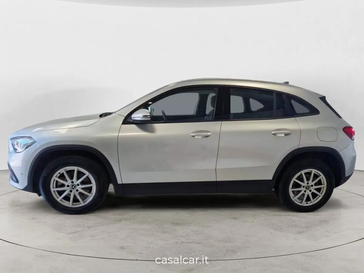 Mercedes-Benz GLA SUV usata a Salerno (4)