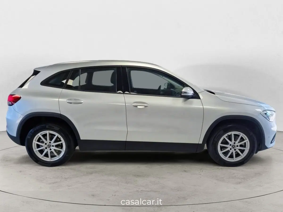 Mercedes-Benz GLA SUV usata a Salerno (5)