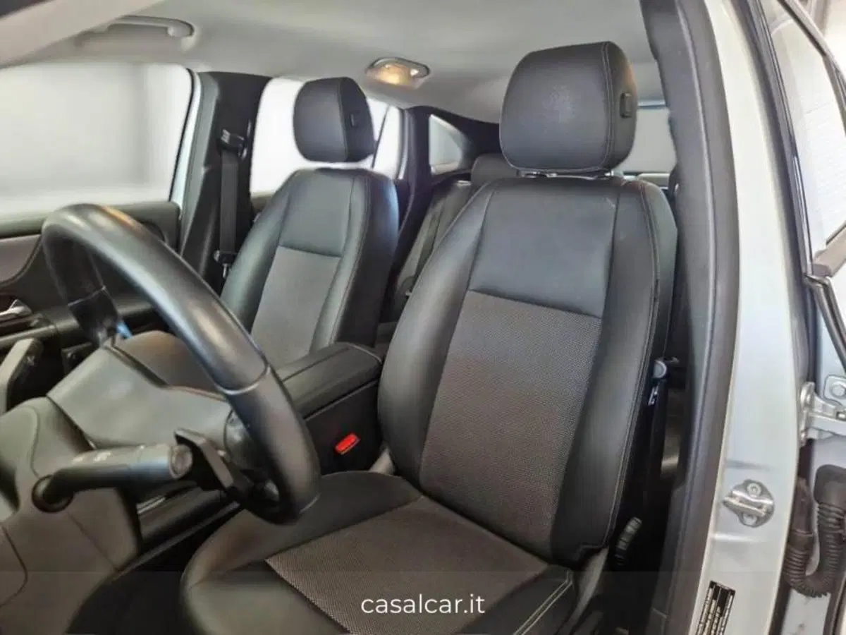 Mercedes-Benz GLA SUV usata a Salerno (9)
