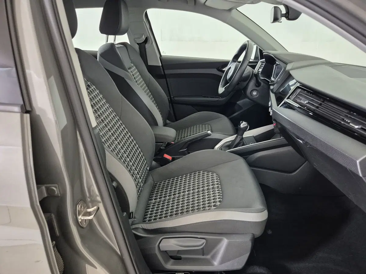Audi A1 Sportback usata a Torino (10)