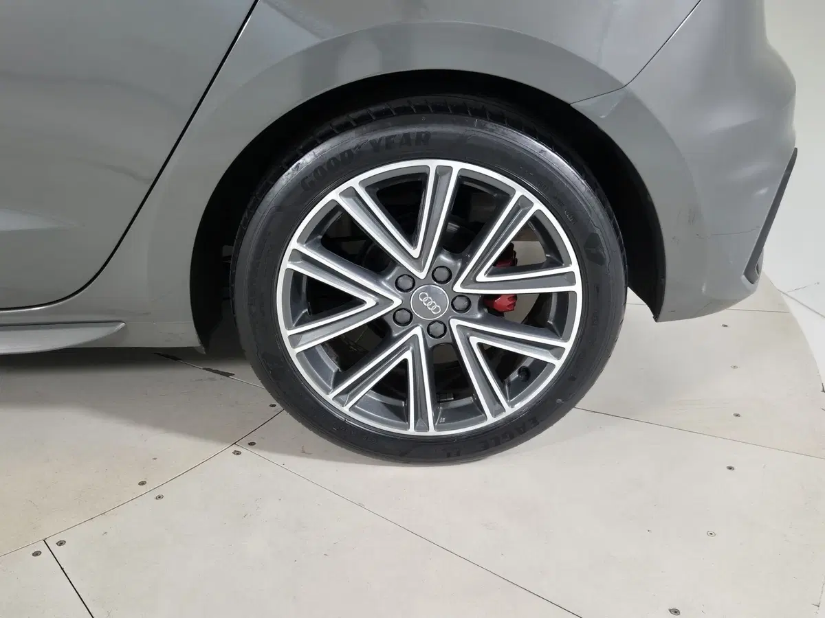 Audi A1 Sportback usata a Torino (14)