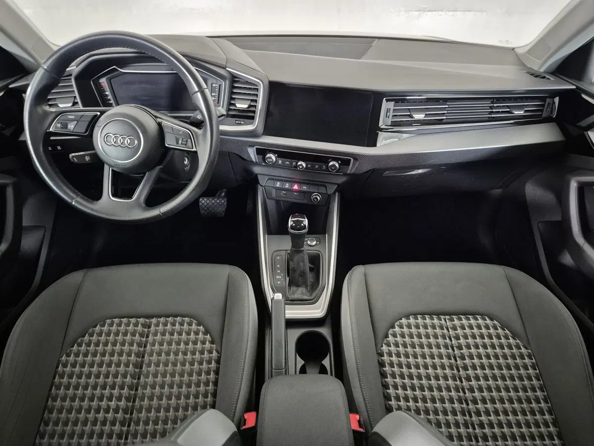 Audi A1 Sportback usata a Torino (8)