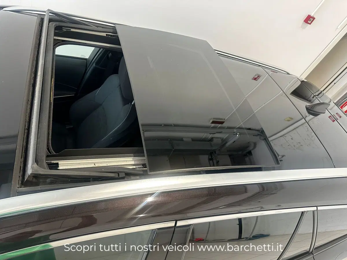 Toyota Corolla Touring Sports usata a Trento (10)