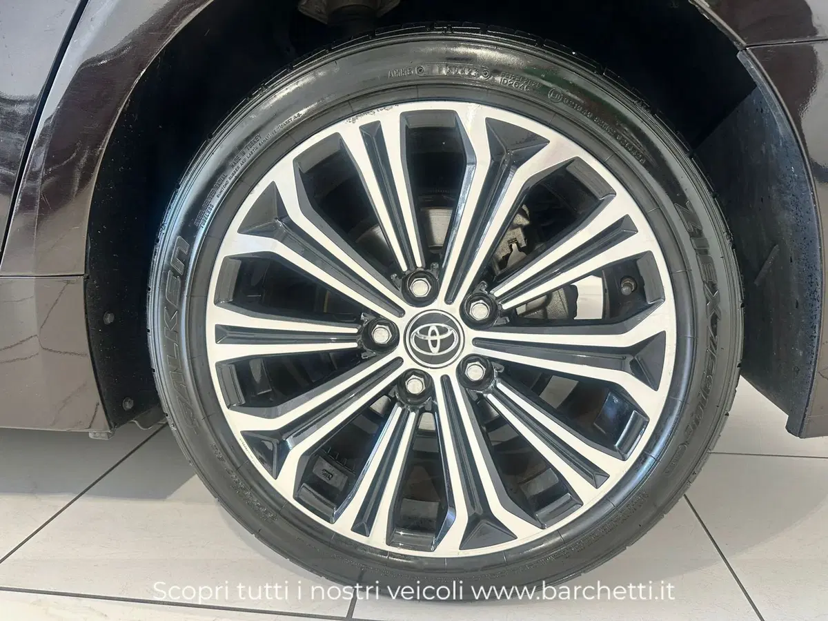 Toyota Corolla Touring Sports usata a Trento (7)