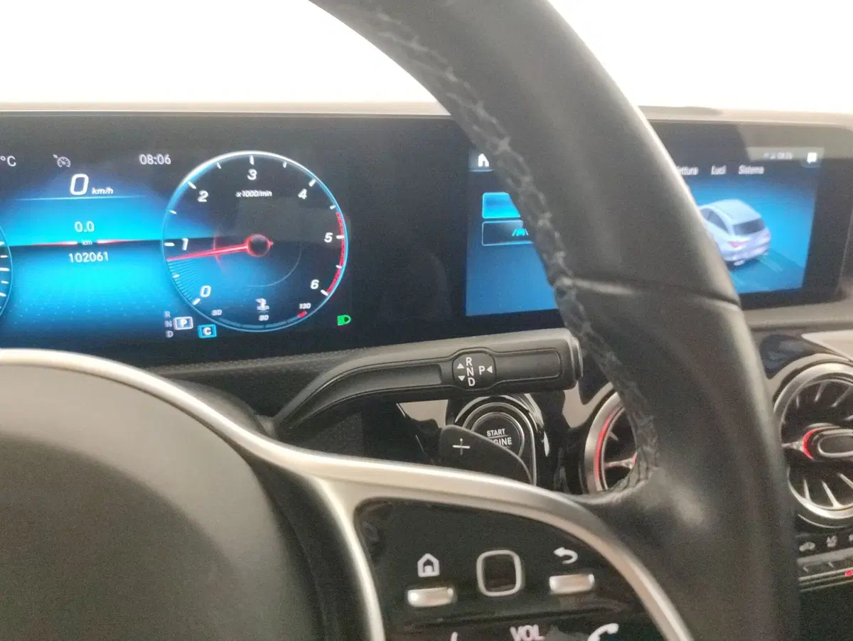 Mercedes-Benz CLA Shooting Brake usata a Alessandria (9)