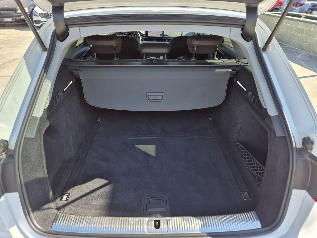 Audi A4 Avant usata  (12)