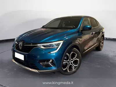 Renault Arkana Hybrid E-Tech 145 CV Techno del 2023 usata a Meda