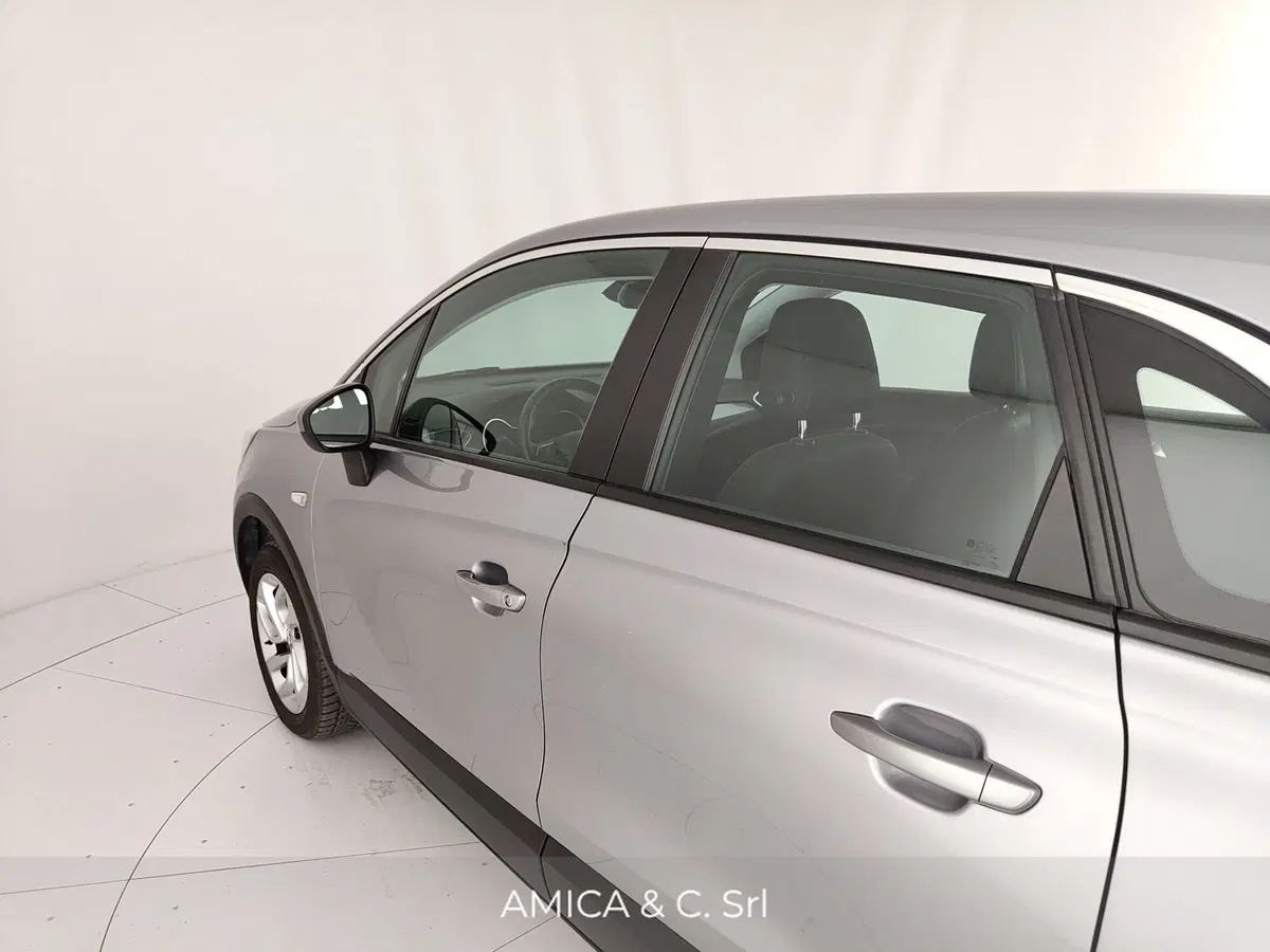 Opel Crossland X usata a Caserta (12)