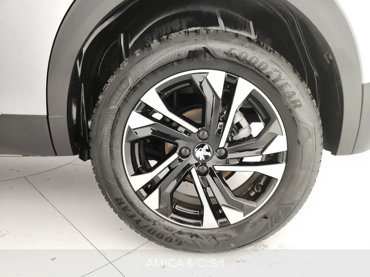 Peugeot 2008 usata a Caserta (12)