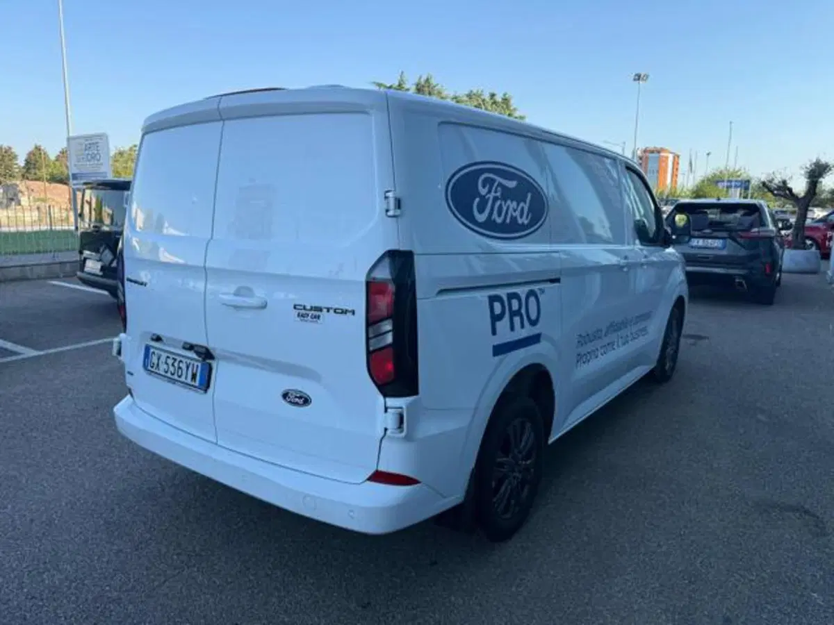 Ford Transit Custom Furgone usata a Bologna (7)