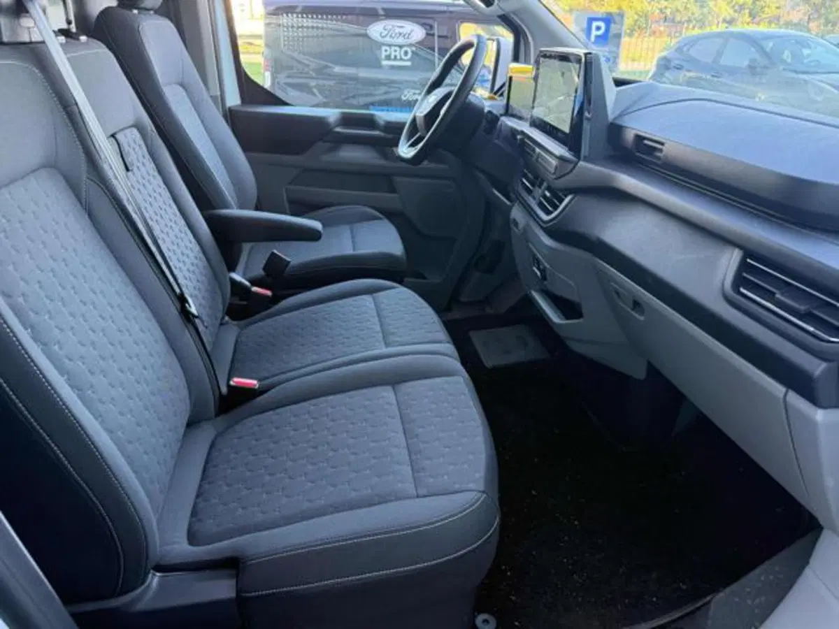 Ford Transit Custom Furgone usata a Bologna (9)