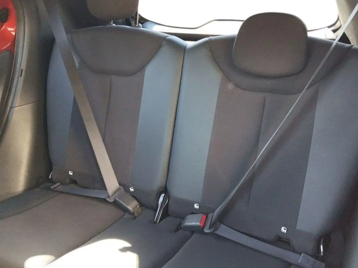Toyota Aygo X usata a Frosinone (11)