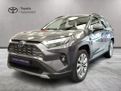 Toyota Rav4 vvt-ie h Lounge awd-i 222cv e-cvt del 2022 usata a Genzano di Roma