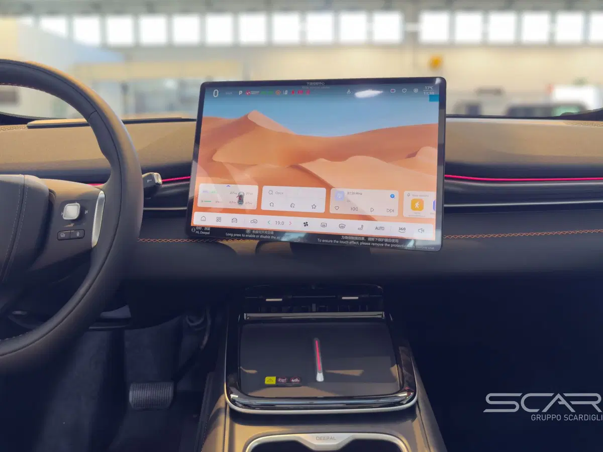 Changan Deepal S05 nuova a Livorno (11)