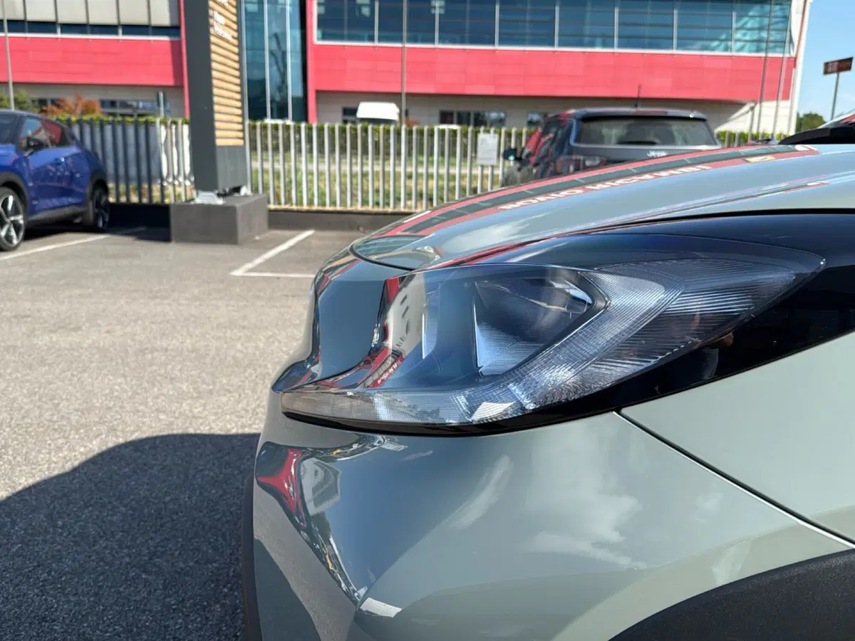 Toyota Aygo X usata a Mantova (12)