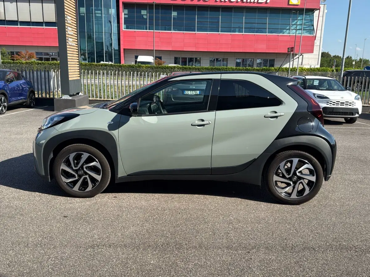 Toyota Aygo X usata a Mantova (2)
