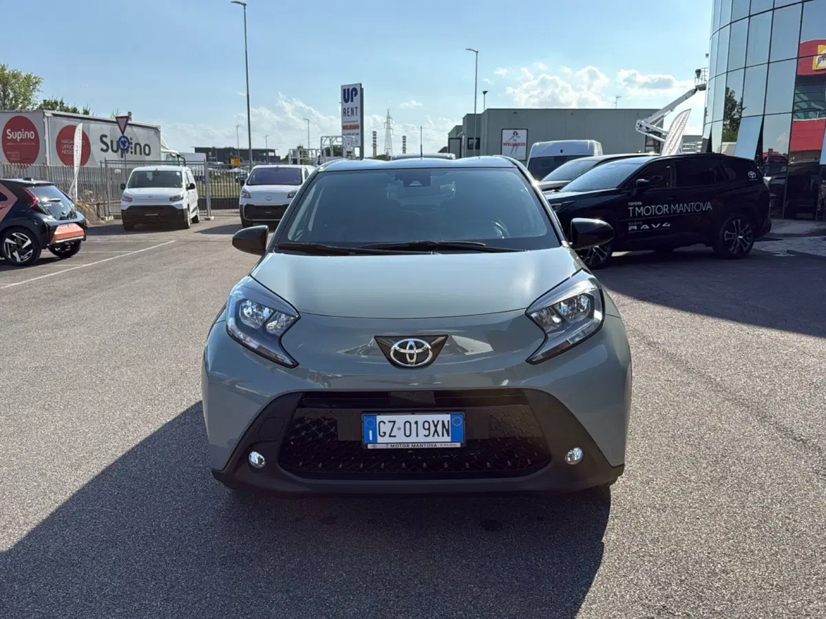 Toyota Aygo X usata a Mantova (5)