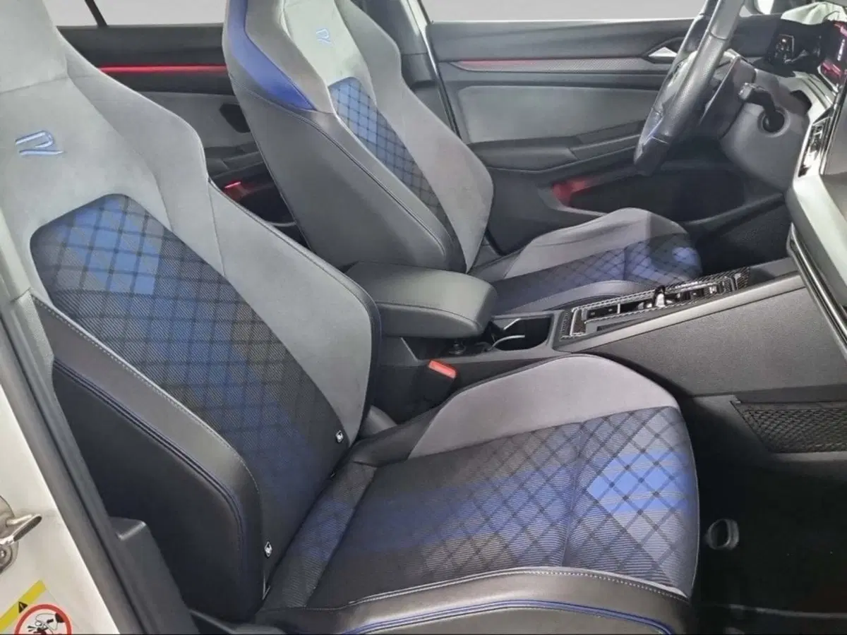 Volkswagen Golf usata a Livorno (12)