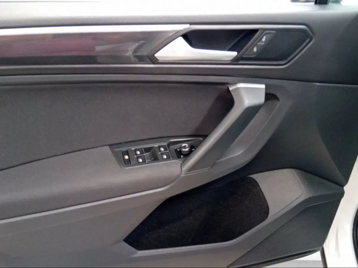 Volkswagen Tiguan usata a Firenze (17)