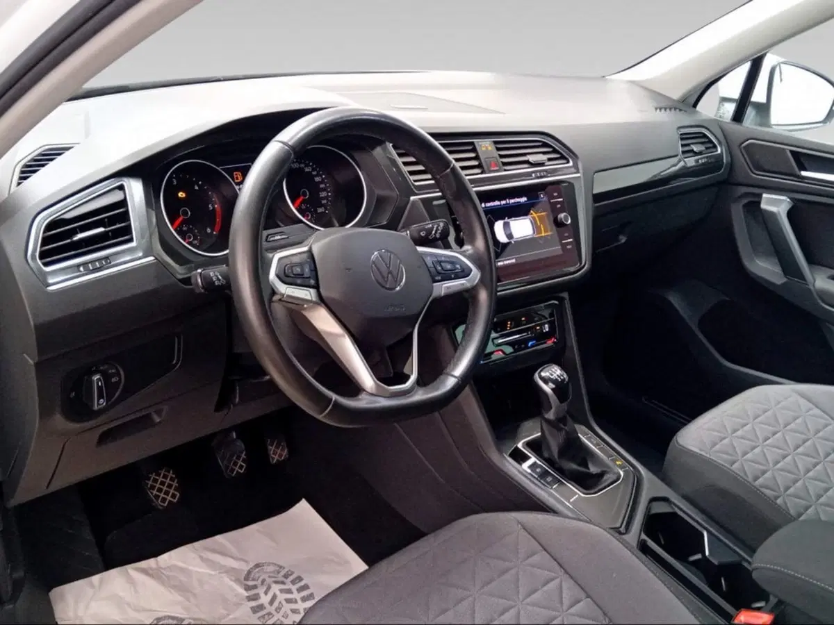 Volkswagen Tiguan usata a Firenze (9)
