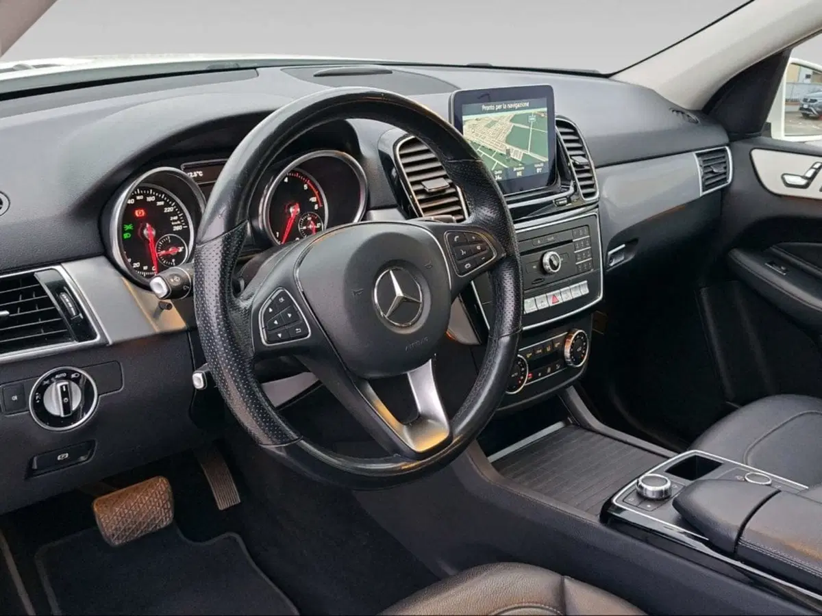 Mercedes-Benz GLE SUV usata a Siena (15)