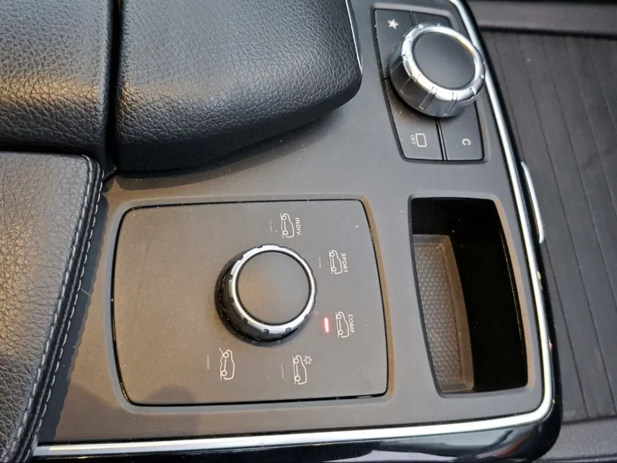Mercedes-Benz GLE SUV usata a Siena (18)
