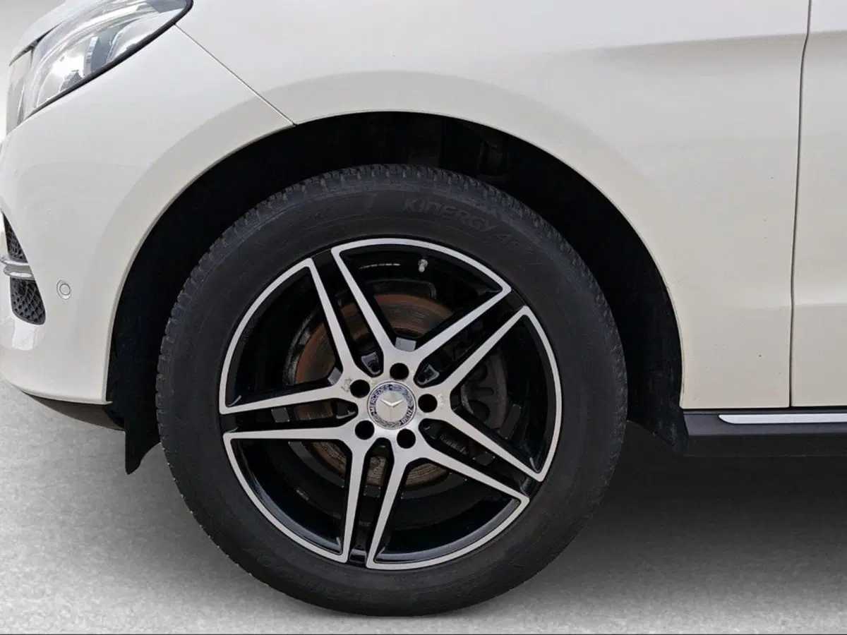 Mercedes-Benz GLE SUV usata a Siena (20)
