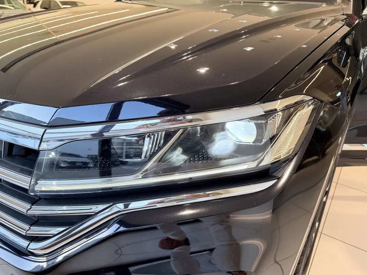Volkswagen Touareg usata a Latina (3)