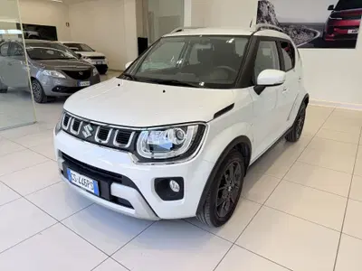 Suzuki Ignis 1.2h Top 2wd cvt del 2024 usata a Latina